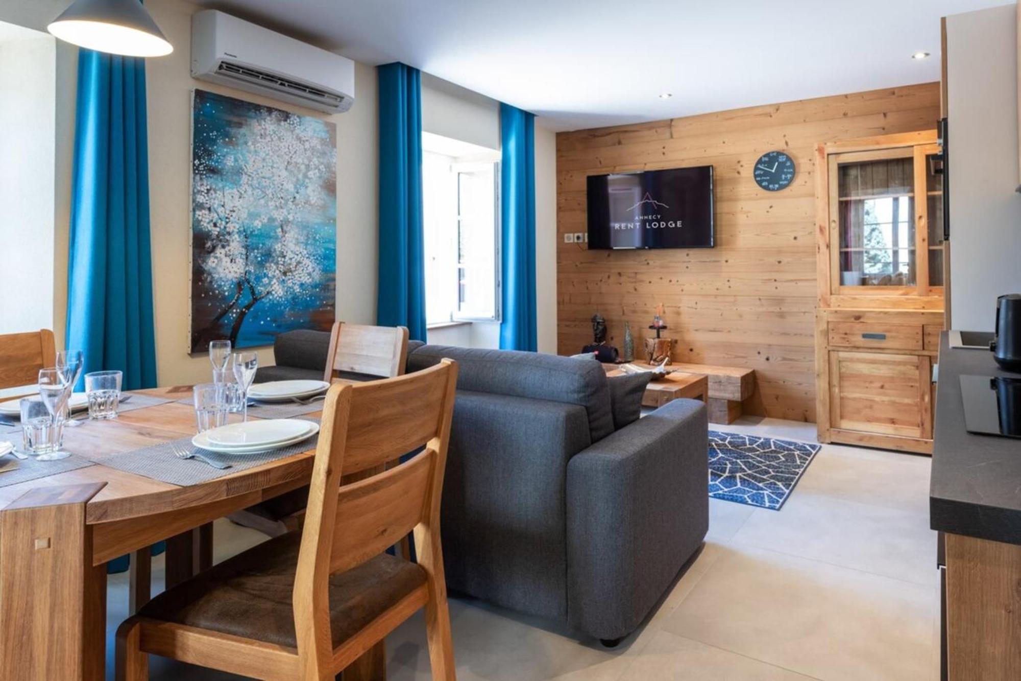 Oural Annecy Rent Lodge Extérieur photo